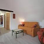 Casa vacanze Maison Ancienne Avec Sauna Et Jeux Au Coeur Du Perche - Fr-1-497-51 Moussonvilliers