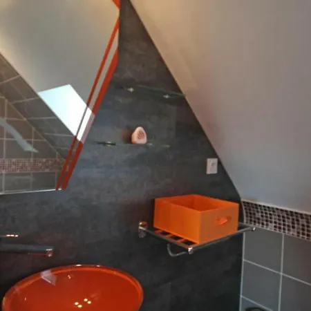 Сasa de vacaciones Maison Ancienne Avec Sauna Et Jeux Au Coeur Du Perche - Fr-1-497-51