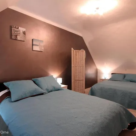 Maison Familiale Avec Sauna, Jeux Et Jardin Clos Dans Le Perche. - Fr-1-497-51