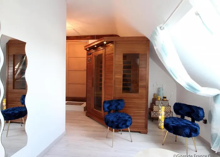 Maison Ancienne Avec Sauna Et Jeux Au Coeur Du Perche - Fr-1-497-51 בית נופש *