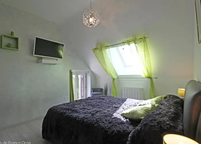 בית נופש Maison Ancienne Avec Sauna Et Jeux Au Coeur Du Perche - Fr-1-497-51